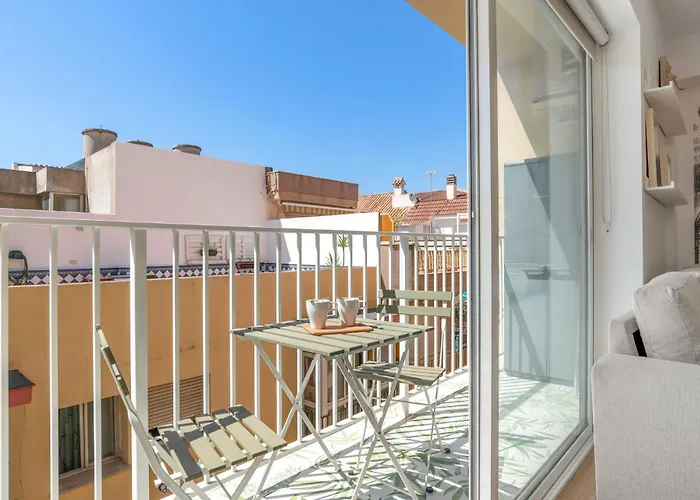 Apartman Moderno Y Acogedor Cerca De La Playa Y El Puerto *