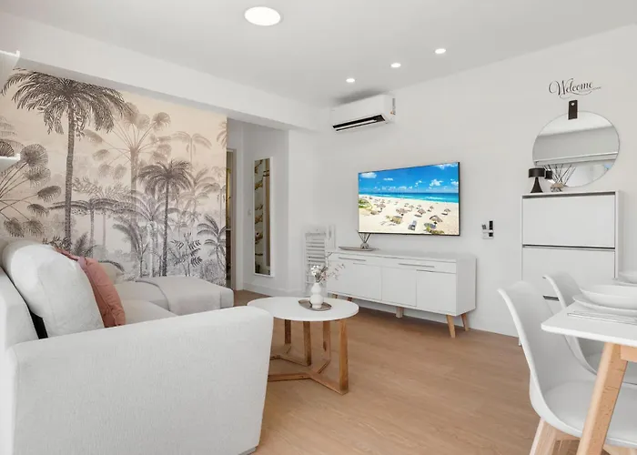 Moderno Y Acogedor Cerca De La Playa Y El Puerto *